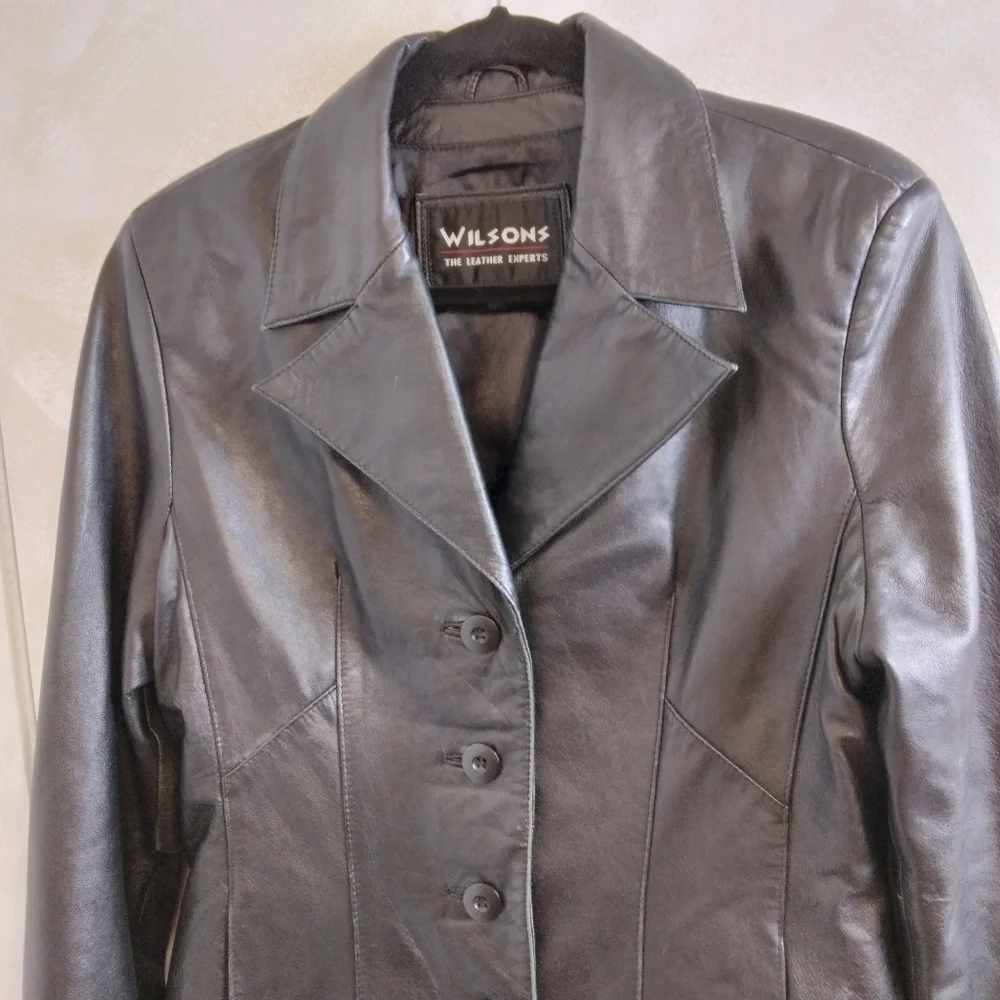 Size M Wilsons Leather Women's Coat Soft Black Collared Button Front